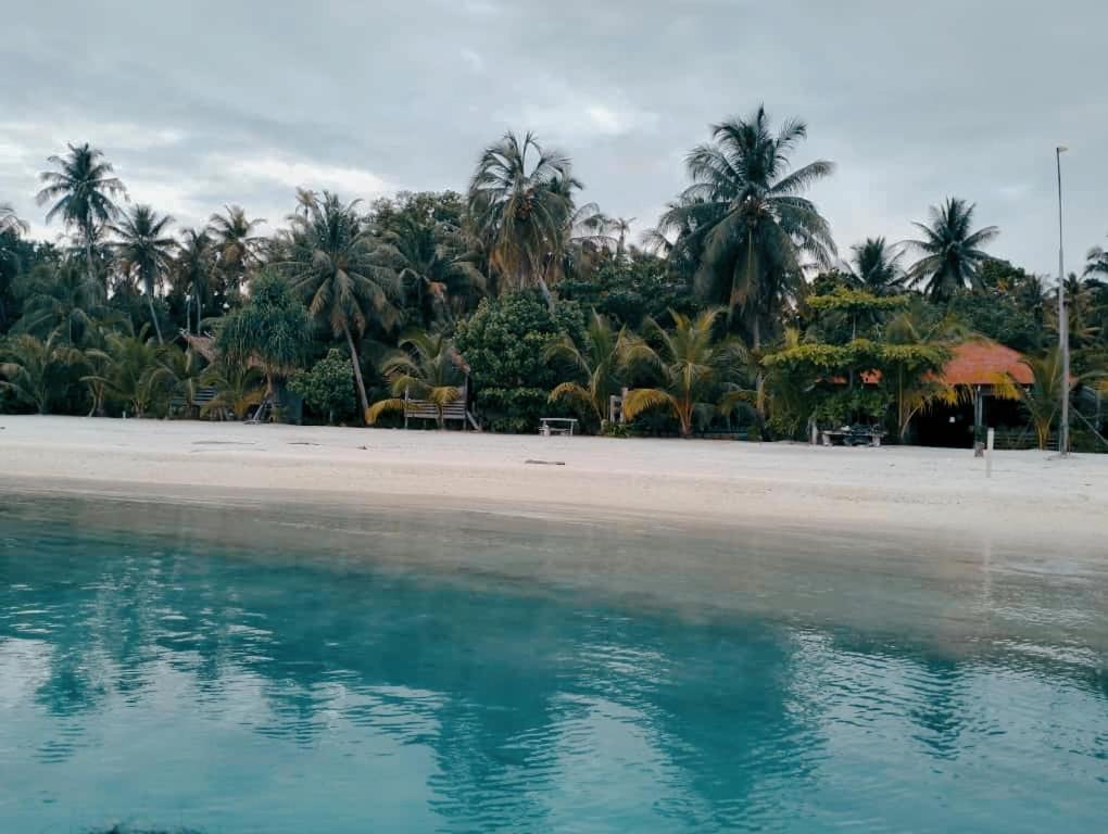 Palambak Paradise Resort Pulau Banyak Pulau Palambakbesar Exterior foto